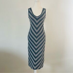 Bodycon Chevron Pattern Midi Dress Black Gray Mossimo Supply Co. Women’s Small